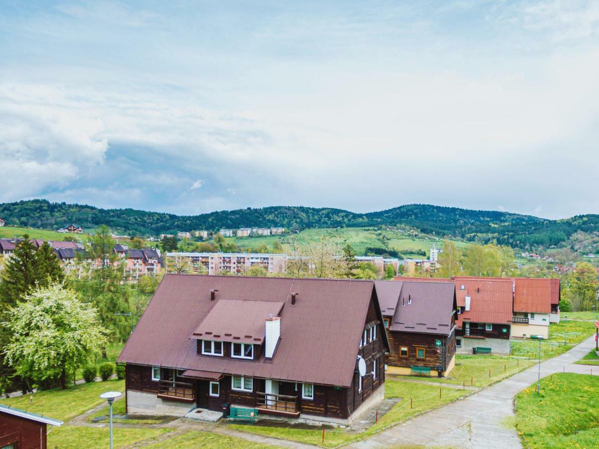 Hotel Osrodek Wypoczynkowy Gromada Krynica-Zdrój Esterno foto